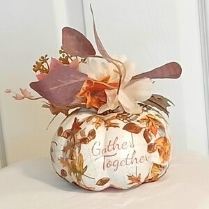 Autumn Gatherings Pumpkin Decor